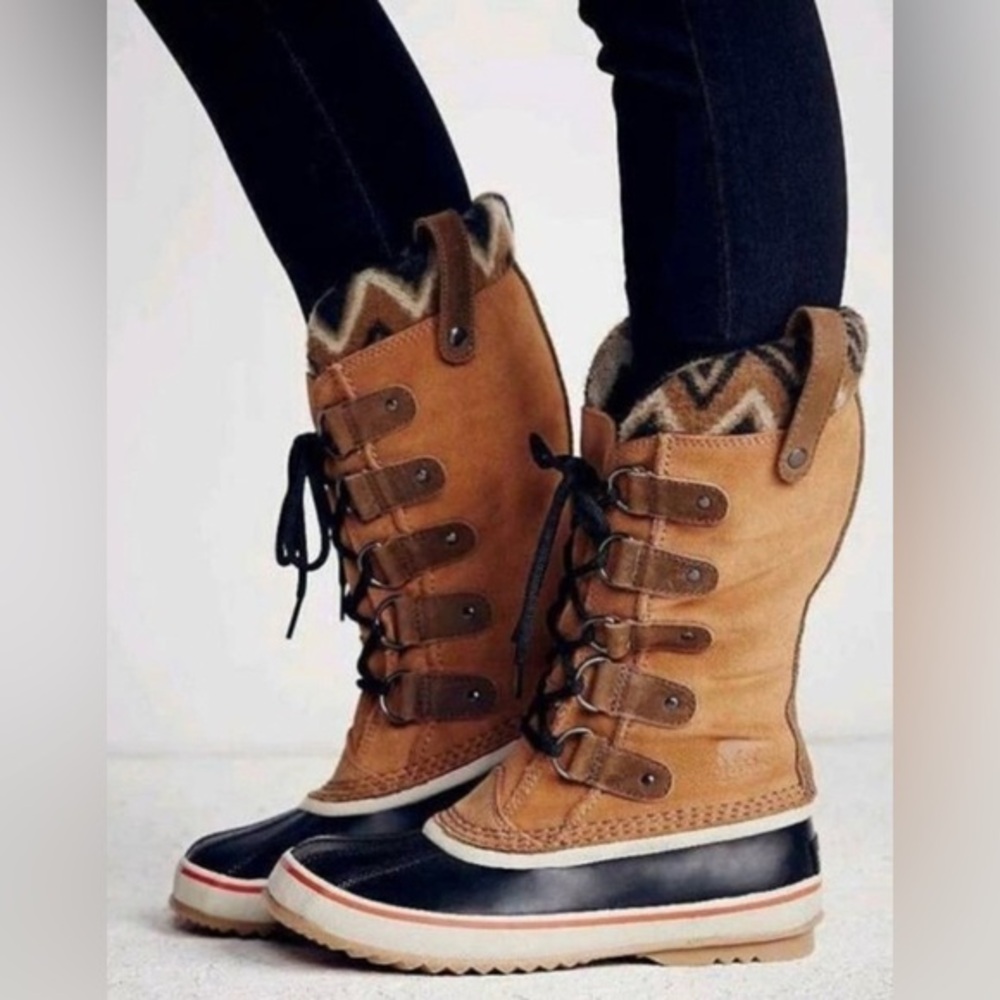 Sorel Joan of Artic Knit II Waterproof Lace Up Mid Calf Boots 6